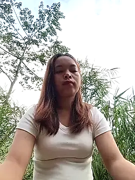 Snapshot of Nguyet2k4 chatting on 05-12-26, 11:11 Nguyet2k4 online show from 05-12-26, 11:11