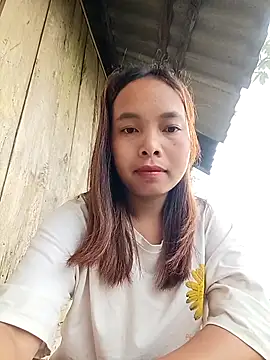 Snapshot of Nguyet2k4 chatting on 05-10-26, 05:44 Nguyet2k4 online show from 05-10-26, 05:44
