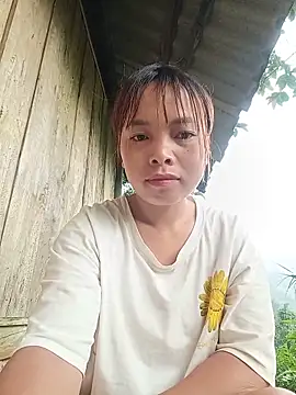 Snapshot of Nguyet2k4 chatting on 06-05-26, 10:59 Nguyet2k4 online show from 06-05-26, 10:59