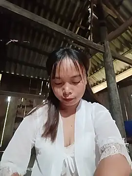 Snapshot of Nguyet2k4 chatting on 06-09-26, 02:56 Nguyet2k4 online show from 06-09-26, 02:56