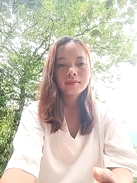 Snapshot of Nguyet2k4 chatting on 05-03-26, 12:27 Nguyet2k4 online show from 05-03-26, 12:27