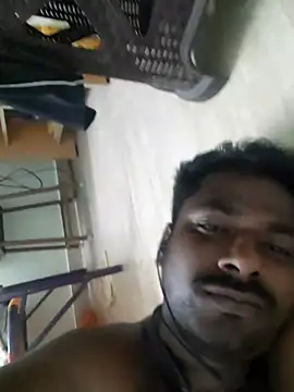 Snapshot of Vickyins480000 chatting on 05-11-26, 04:48 Vickyins480000 online show from 05-11-26, 04:48