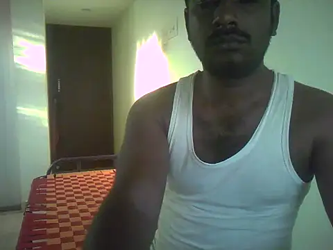 Snapshot of Vickyins480000 chatting on 03-27-26, 12:06 Vickyins480000 online show from 03-27-26, 12:06