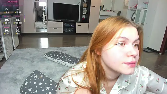 HeatherNextDoor online show from 11-05-25, 03:09