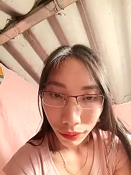 -Kem-01 online show from 10-31-25, 01:41