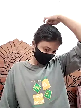 Jaya-Ray online show from 12-20-25, 06:33