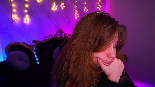 CuteeFoxy online show from 01-17-26, 02:53