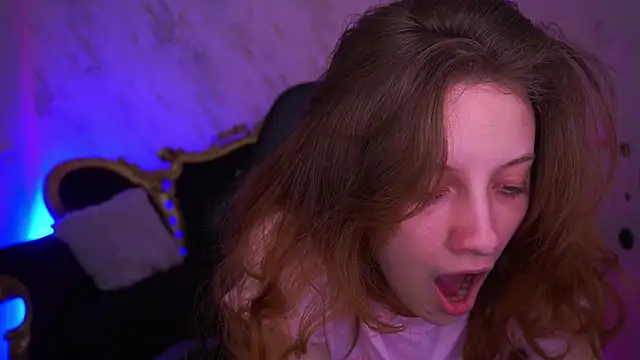 CuteeFoxy online show from 03-27-26, 01:45