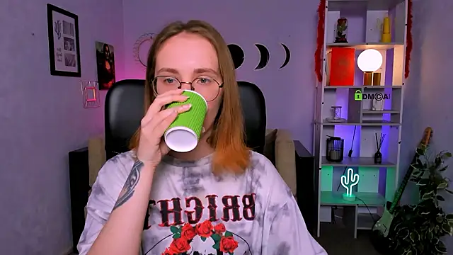 evalora vei online show from 03-17-26, 08:34