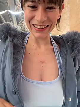 AlanaRius18 online show from 03-06-26, 08:53