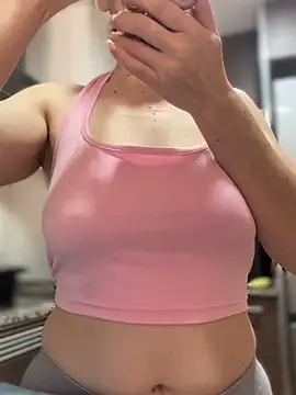 AlanaRius18 online show from 04-02-26, 01:51