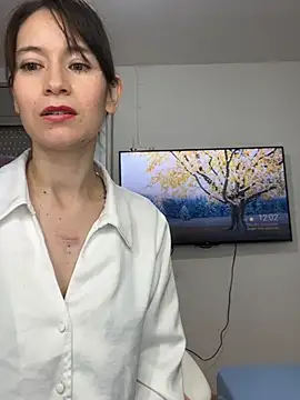 Snapshot of AlanaRius18 chatting on 02-03-26, 11:04 AlanaRius18 online show from 02-03-26, 11:04