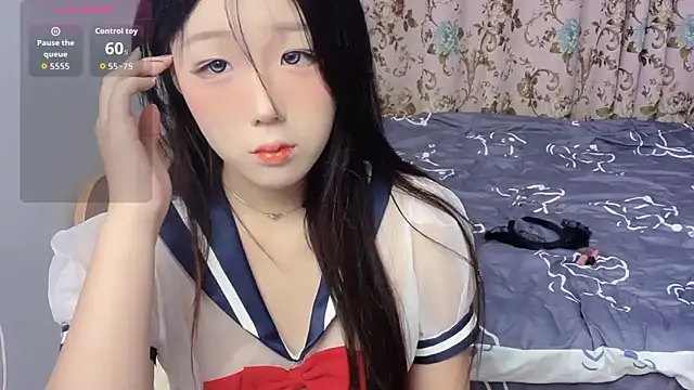 Huan-008 online show from 10-20-25, 12:17
