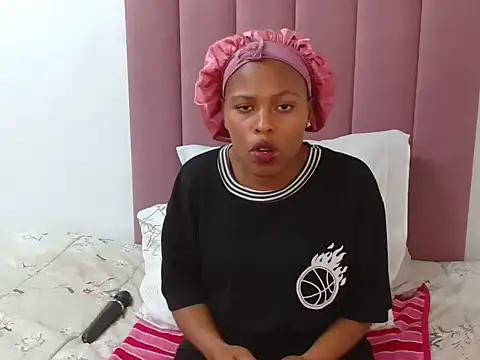 Bubbles156 online show from 11-05-25, 08:12