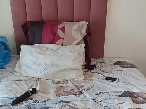 Bubbles156 online show from 04-10-26, 07:26