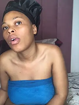 Bubbles156 online show from 04-13-26, 03:21