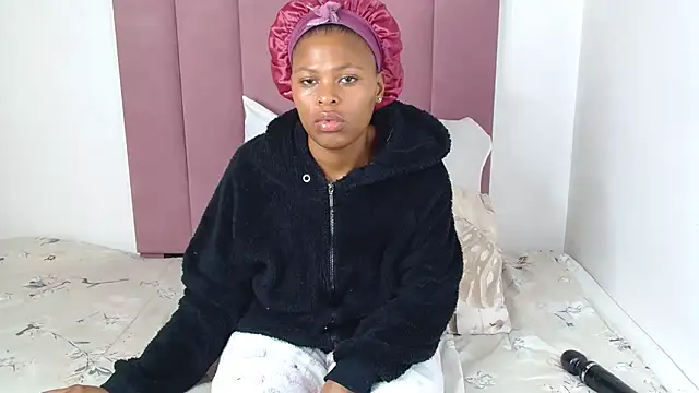 Bubbles156 online show from 11-16-25, 04:50