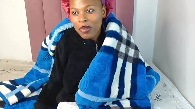 Bubbles156 online show from 11-16-25, 07:18