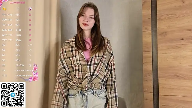 Erosyne online show from 11-25-25, 05:13