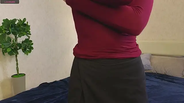 Erosyne online show from 02-10-26, 05:23