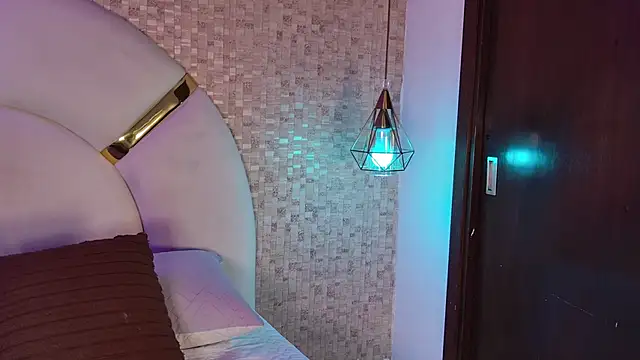 emmy rose25 online show from 03-04-26, 11:40