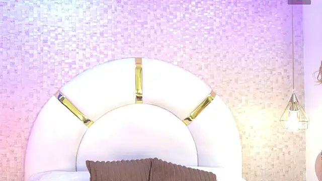 emmy rose25 online show from 11-02-25, 12:10