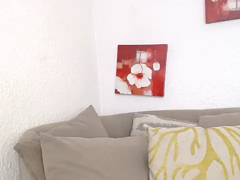 Nebula Lux online show from 12-15-25, 12:33