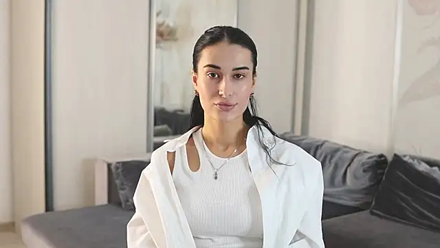 Snapshot of CocoTrap chatting on 10-27-25, 12:28 CocoTrap online show from 10-27-25, 12:28