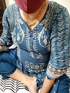 Hot Boude online show from 10-22-25, 09:20