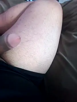 Snapshot of Motoboy100 chatting on 11-06-25, 10:19 Motoboy100 online show from 11-06-25, 10:19