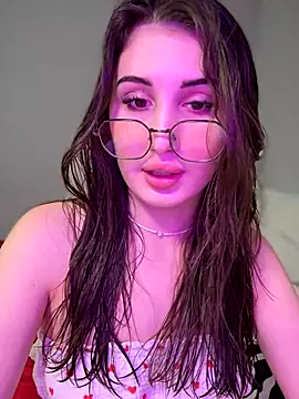 AuroraAmethyst online show from 10-17-25, 03:25