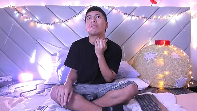 little kris1 online show from 11-28-25, 12:27