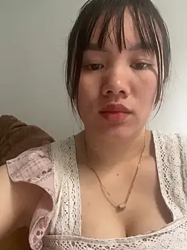 Snapshot of hanaa-show chatting on 10-28-25, 01:17 hanaa-show online show from 10-28-25, 01:17