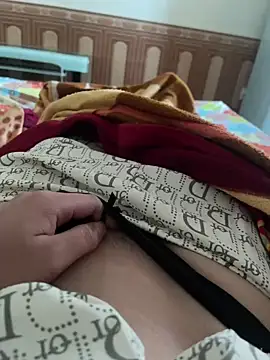 hanaa-show online show from 11-23-25, 08:02