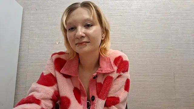 AstraVale online show from 10-30-25, 08:23