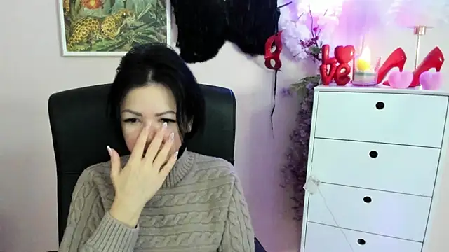 Mollybloom40 online show from 03-09-26, 07:34