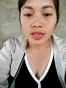 Hani-i online show from 11-28-25, 06:24