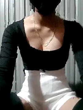 Katy68 online show from 11-28-25, 03:01