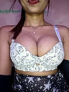 Strip Hotty242 online show from 06-27-26, 07:42