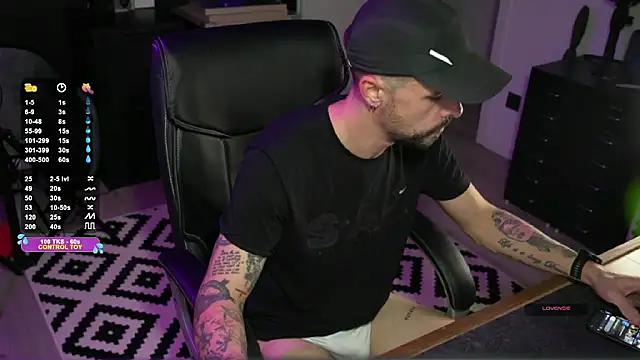 monsieurguitsxxx online show from 01-12-26, 05:42