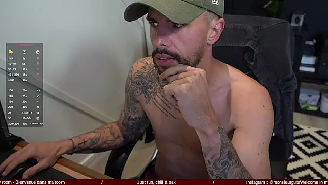 monsieurguitsxxx online show from 10-24-25, 08:02