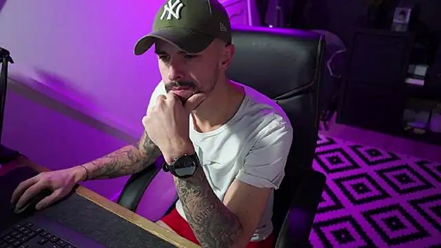 monsieurguitsxxx online show from 12-03-25, 02:27