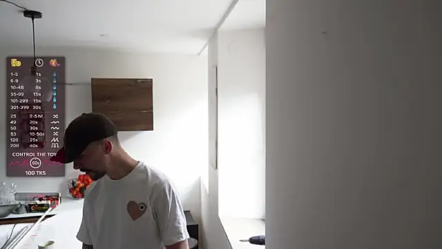 monsieurguitsxxx online show from 02-12-26, 03:01