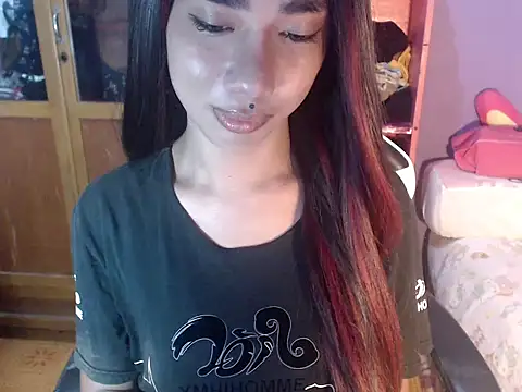 Yourasianbabyemma online show from 05-05-26, 07:06