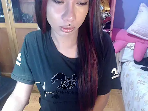 Yourasianbabyemma online show from 05-03-26, 08:01