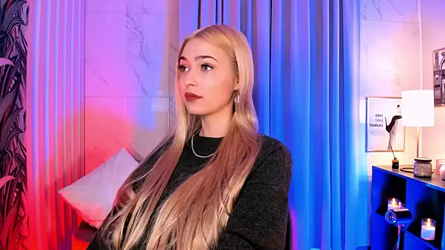 Snapshot of AlysiaSun_ chatting on 05-01-26, 12:15 AlysiaSun online show from 05-01-26, 12:15
