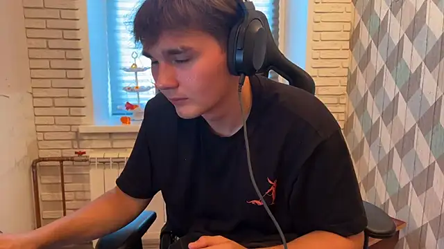 Snapshot of cumshototdimana chatting on 10-15-25, 01:48 cumshototdimana online show from 10-15-25, 01:48