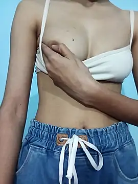 strip queennn online show from 11-16-25, 07:51