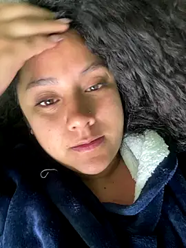 Snapshot of Techi0525 chatting on 11-15-25, 01:59 Techi0525 online show from 11-15-25, 01:59