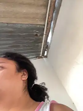 Snapshot of Techi0525 chatting on 11-12-25, 12:20 Techi0525 online show from 11-12-25, 12:20